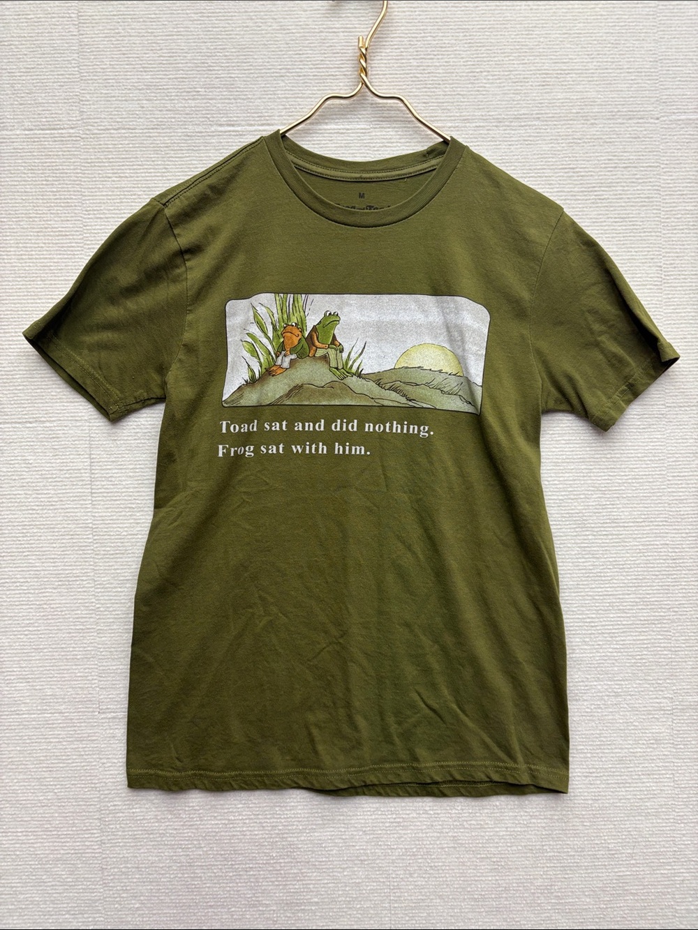 Frog and Toad medium Olive Green Graphic T-Shirt with Frog & Toad Print
